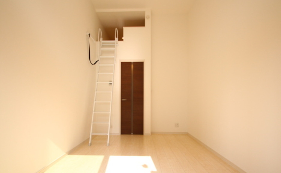 レスポワール東府中の居間・リビング