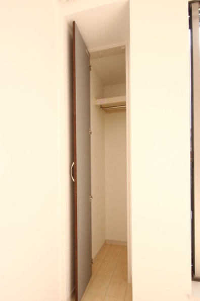 レスポワール東府中の収納