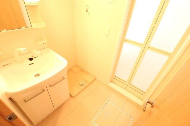 メゾン・ド・シャテーヌの洗面所