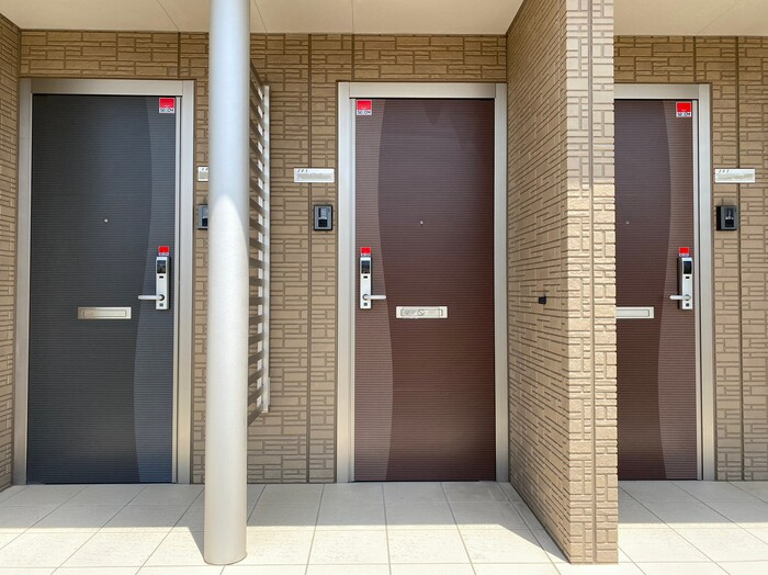 プレミアＡⅢの玄関