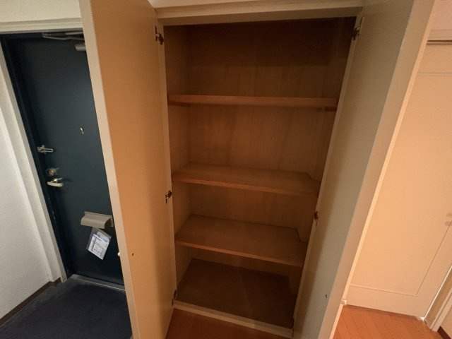 潮ハイツの収納
