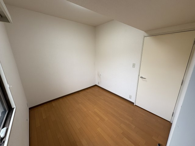 潮ハイツの居間・リビング