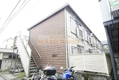 フォーブル若宮のエントランス