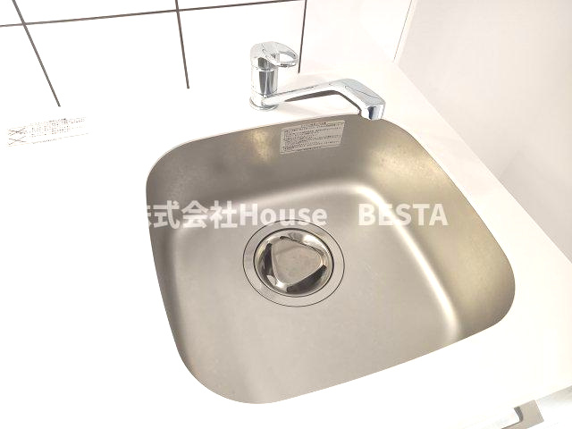 プロヴィスタ神戸三宮EASTのキッチン