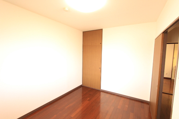 サン・ケイ長谷川の内装