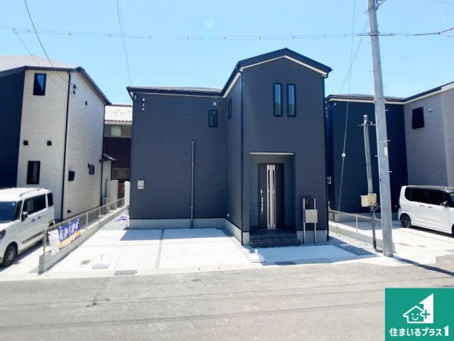 姫路市広畑区則直　第3期　新築一戸建ての外観|安心の10年保証！外観を美しく保ち、雨水で汚れを落とします！気になることがありましたら、お気軽にお問い合わせください！