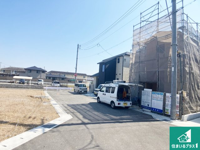 姫路市広畑区則直　第3期　新築一戸建ての前面道路含む現地写真|周辺は落ち着いた街並みの住宅地！子育てがしやすい住環境です！まだ未完成ですが、現地でしかわからない事もございます。是非一度ご覧ください。