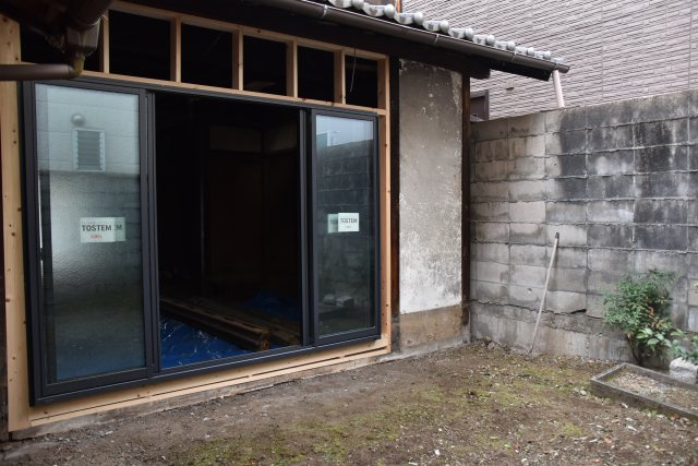 京都紫野 まちに愛される、すっぴん京町家の庭|お庭も広々。テラス席をつくるのもいいですね