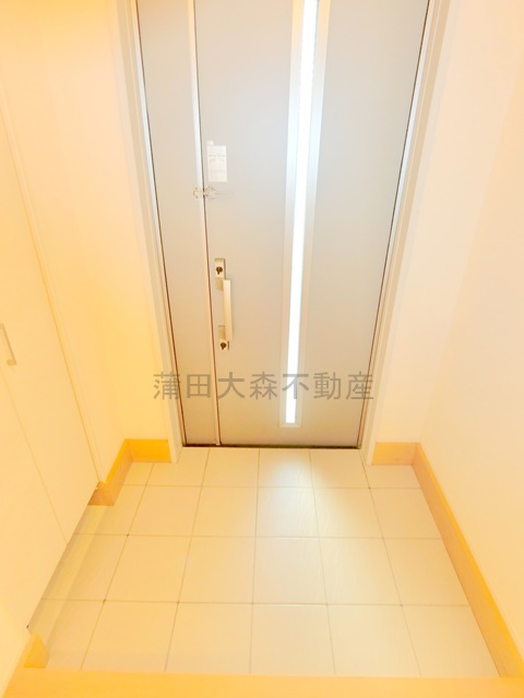 山王2丁目戸建の玄関