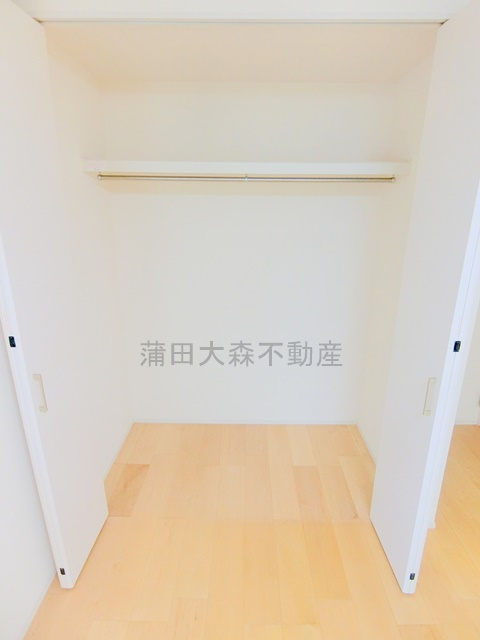 山王2丁目戸建の設備|洋室6.5帖の収納　クローゼット