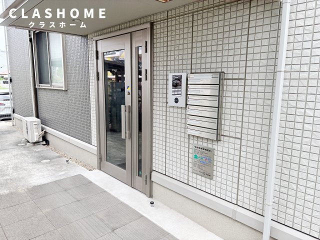 AMAZING GRACE若松 　　刈谷市の賃貸ならクラスホーム刈谷店のエントランス