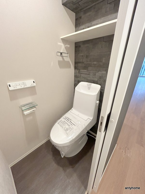 GLAM STELLA松屋町　仲介手数料無料のトイレ