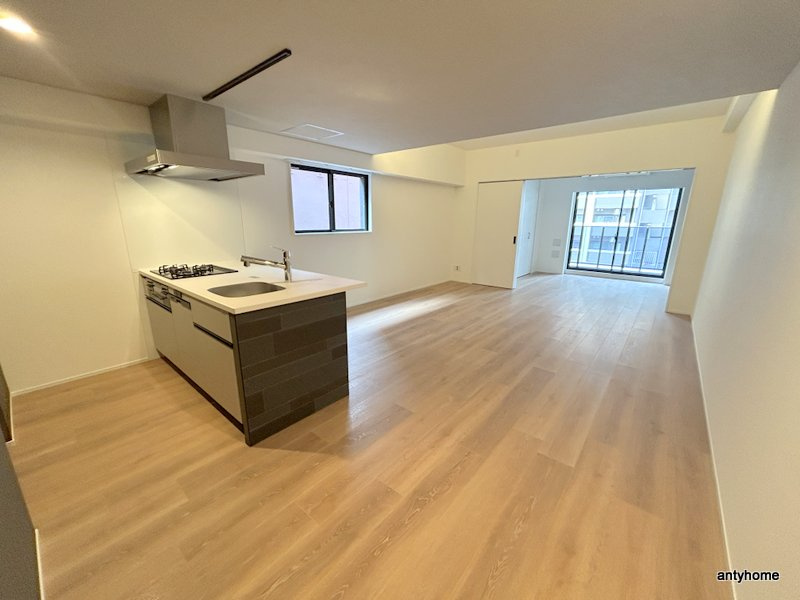 GLAM STELLA松屋町　仲介手数料無料の居間・リビング