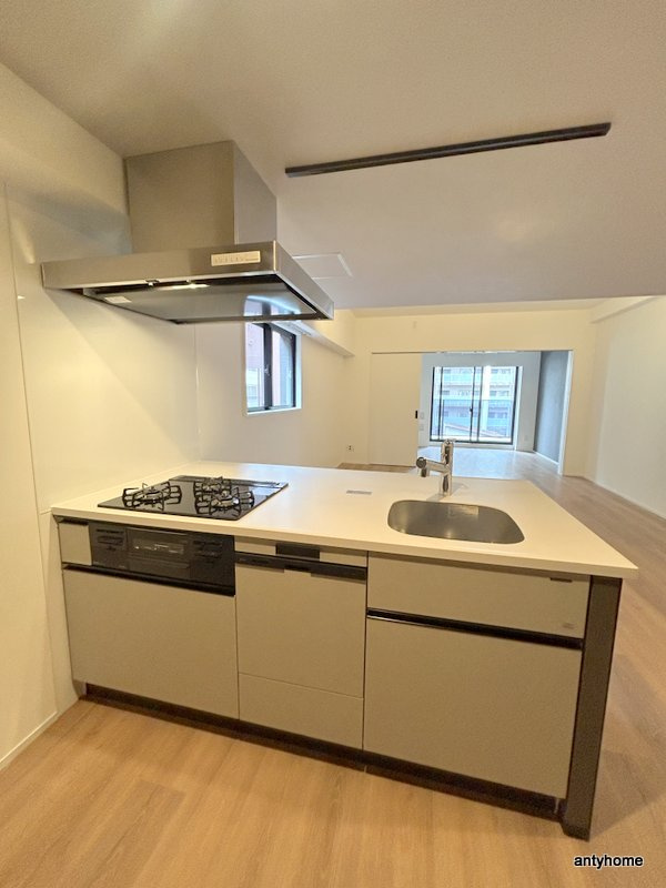 GLAM STELLA松屋町　仲介手数料無料のキッチン