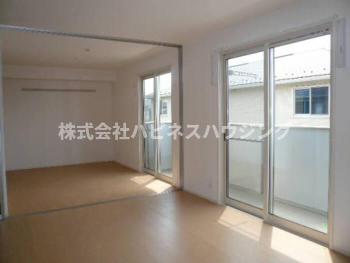 クロノスBの居間・リビング