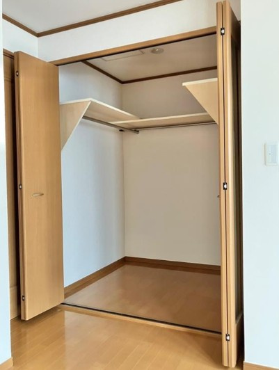 千駄木戸建の収納