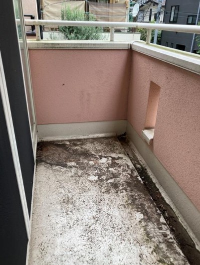 千駄木戸建のバルコニー