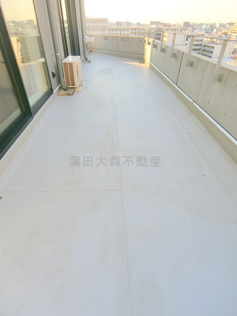 グランカーサ馬込Ⅰのバルコニー|北側ですが広々ルーフバルコニー
