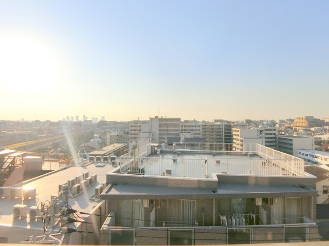 グランカーサ馬込Ⅰの展望|西側のバルコニー