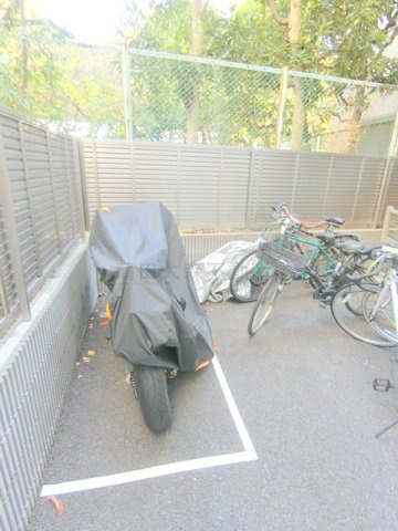 グランカーサ馬込Ⅰのその他共用部分|バイク置き場空き状況等詳細はお問合せ下さい。