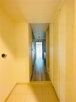 【玄関】 | リヴシティ横濱関内参番館