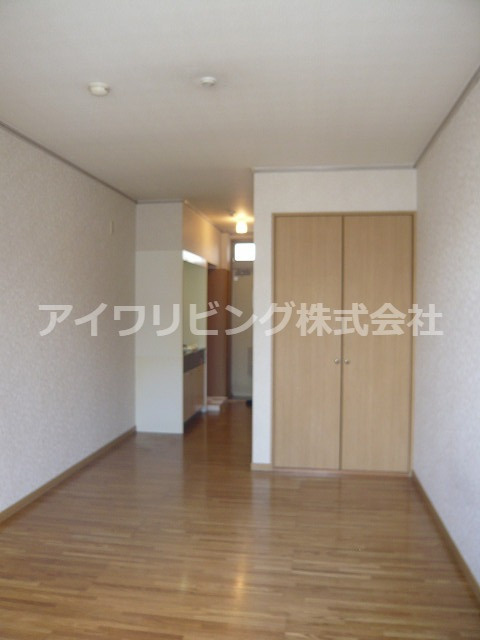 グリーンヒルズKの洋室|使いやすい間取【グリーンヒルズK】