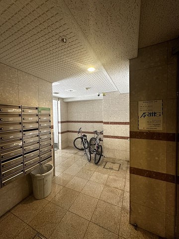 ACTY新町のロビー