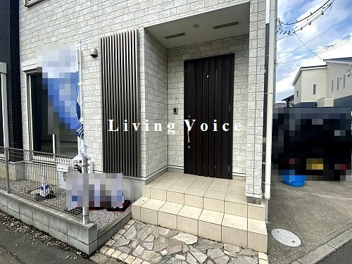 【エントランス】 | 【仲介手数料０円】平塚市田村5丁目　中古一戸建て | 平塚市田村5丁目　中古一戸建て