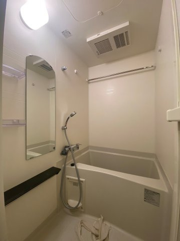プレサンス大須観音ビザリア　名古屋市賃貸　仲介手数料無料の浴室