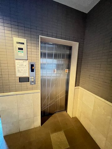 グランデル武庫之荘の外観