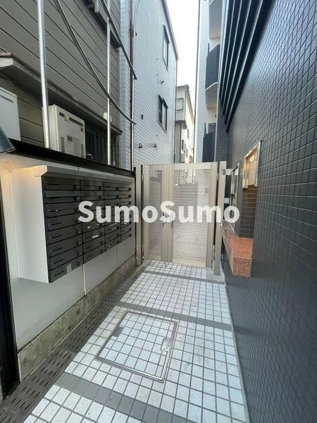 SENSE　武庫之荘のエントランス