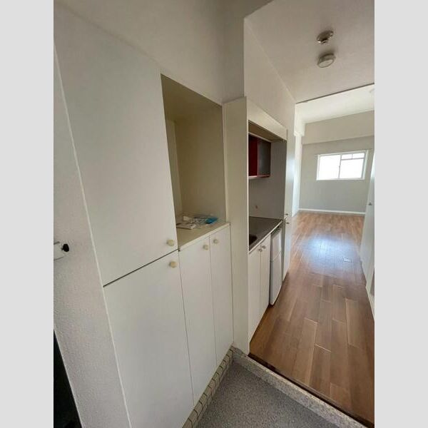 SENSE　武庫之荘の玄関