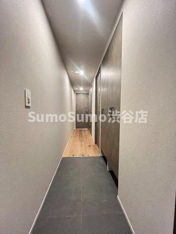スタイリオ桜新町の玄関