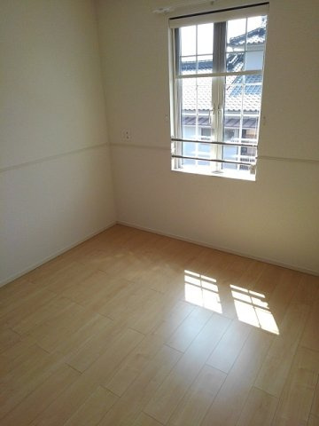 ドッグ・ウッド・ベルのその他