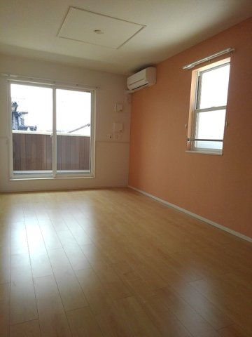 ドッグ・ウッド・ベルの居間・リビング