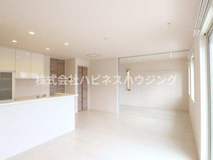 グランドソレイユⅥの居間・リビング