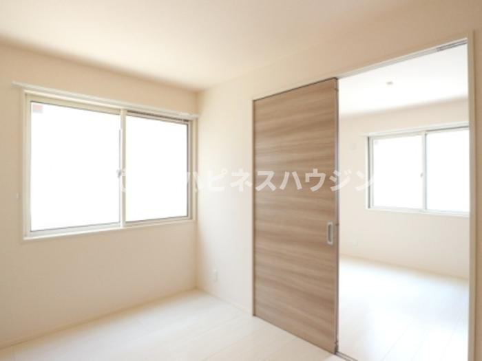 グランドソレイユⅥの洋室