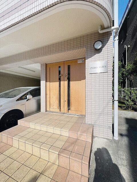 プリムローズ浦安のエントランス