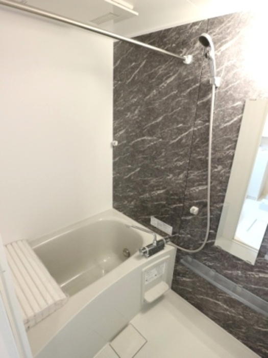 レーヴマニフィック南柏の浴室|※他部屋参考写真