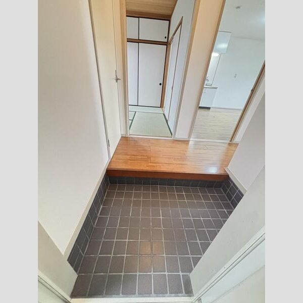 メゾンシャトリエの玄関