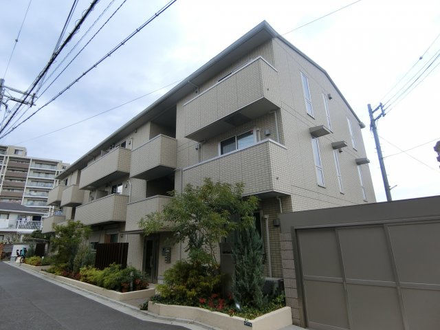 ライトフレーバー千里丘の外観