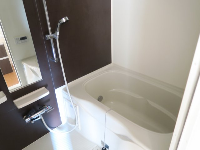 サンライズコードの浴室