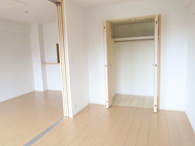 サンライズコードの居間・リビング