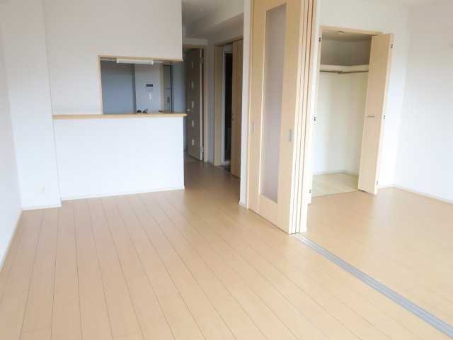 サンライズコードの居間・リビング