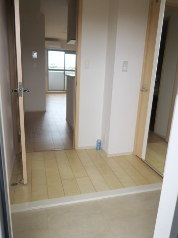 サンライズコードの内装