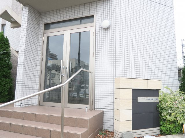 サンライズコードのエントランス