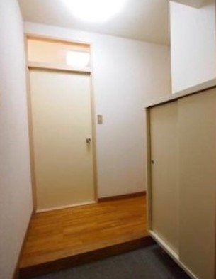 コスモ杉並の玄関