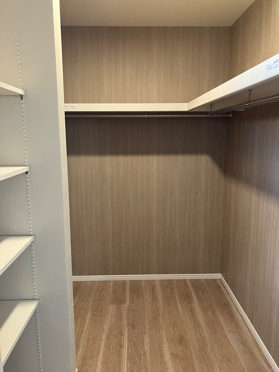 通町戸建の収納