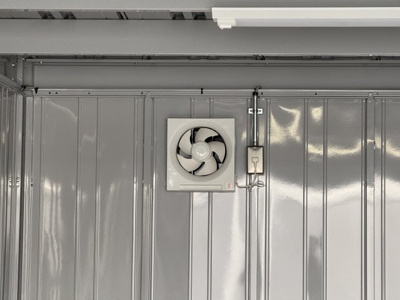 【設備】 | グリーンヒルガレージ都賀 | B・C・Dタイプは換気扇付きです