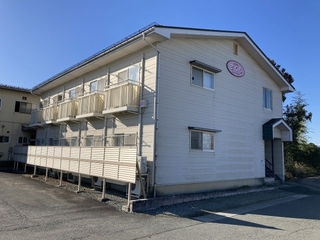 エクセルさくらの外観